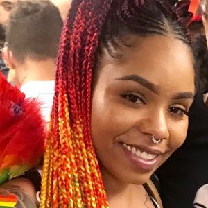 Meet your Posher, Sade